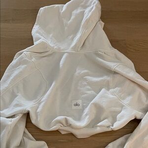Alo “sweet escape” cropped ivory Hoodie, Sz medium
